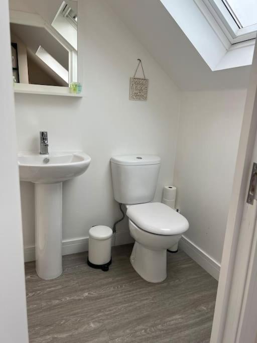 6 Studio Flat, 50M To Airbus Bristol Exterior foto